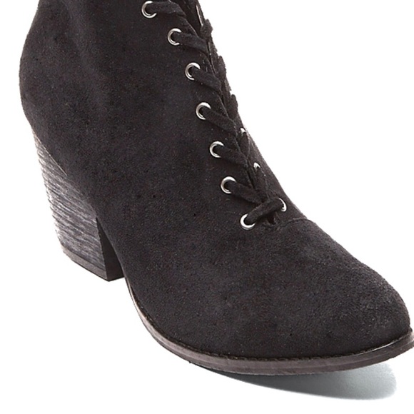 Coconuts by Matisse | Black Alabama Booties | size 6.5 - Picture 5 of 13